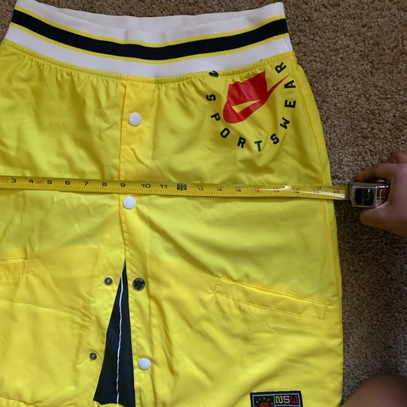 Yellow Nike Bomber Jacket Skirt. Nike Sportswear - Picture 7 of 7